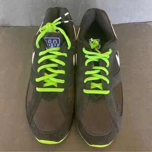 [FZ3058-001] MENS NIKE AIR 180 QS  BLK/WHT/ACTION GREEN Size 9 Joker